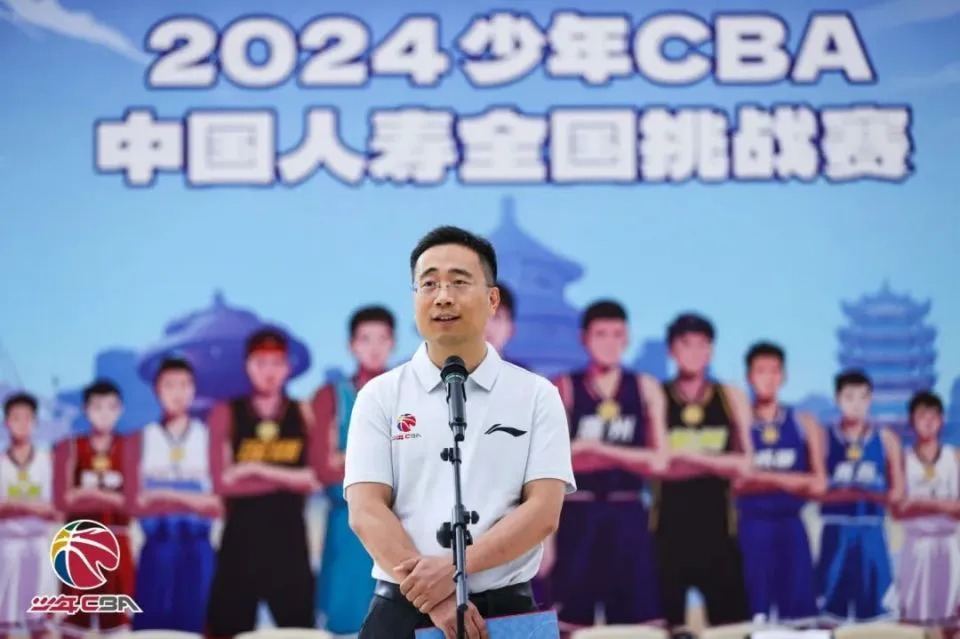 如何通过反馈分析提升篮球战术意识_2